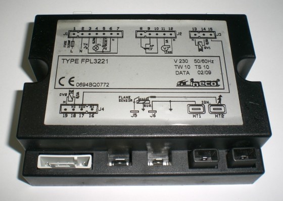 Caja de Control Estanca FPL 3221 para Caldera Domusa