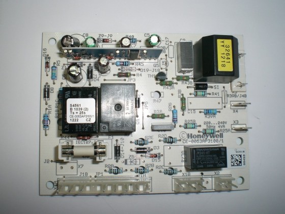 Tarjeta Electrónica S4561B 1039